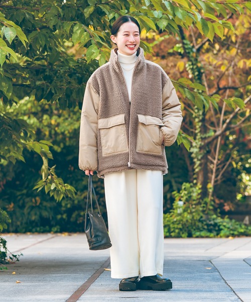 LAKOLE(ラコレ)の「異素材スタンドボアブルゾン / 496626(ブルゾン・レディース・アイボリー/ブラック/ベージュ・FREE)」の4枚目の写真