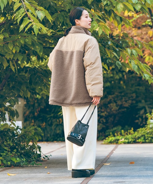 LAKOLE(ラコレ)の「異素材スタンドボアブルゾン / 496626(ブルゾン・レディース・アイボリー/ブラック/ベージュ・FREE)」の8枚目の写真