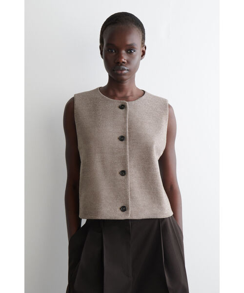 ボイルドメリノウールベスト（ベスト）｜COS（コス）のファッション