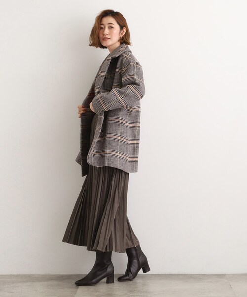 grove（グローブ）の「ふんわりまとう、オーバーサイズテーラーコート（チェスターコート・レディース・ブラック系1/ライトベージュ/グレー・02/03/01/04/05）」の9枚目の写真