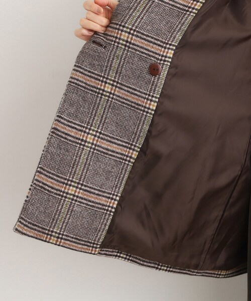 grove（グローブ）の「ふんわりまとう、オーバーサイズテーラーコート（チェスターコート・レディース・ブラック系1/ライトベージュ/グレー・02/03/01/04/05）」の17枚目の写真