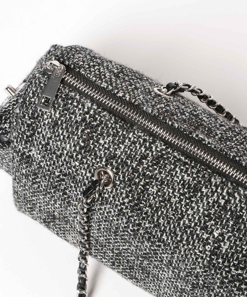 HARE（ハレ）の「ツイードチャームツキバッグ(HARE)（ハンドバッグ・レディース・グレー/ブラック・FREE）」の12枚目の写真