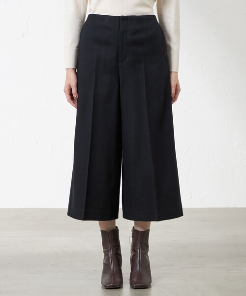 amaca(アマカ)の「ソフトクリアウールワイドクロップパンツ(その他パンツ・レディース・ダークネイビー/ベージュ系その他5・38/40)」の7枚目の写真