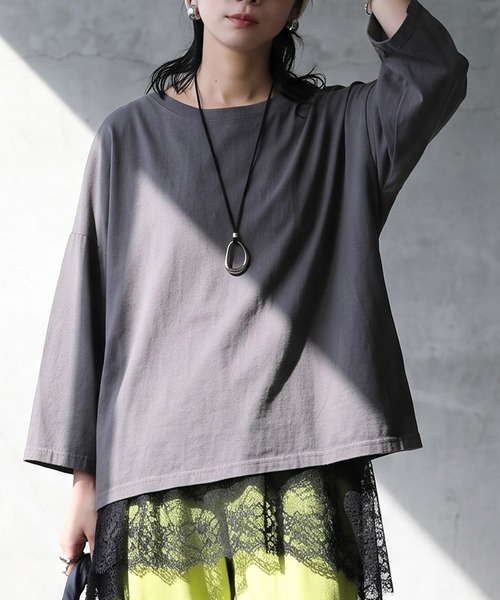 antiqua(アンティカ)の「綿100 クルーネック ロンT(Tシャツ/カットソー・レディース・オフホワイト/チャコールグレー/ブラック・ONESIZE)」の3枚目の写真