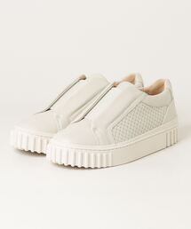 Clarks｜クラークス（レディース）のスニーカー（ホワイト/白色系