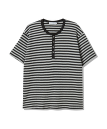 SIGNATURE（シグネチャ）の「Striped Henley Neck Short Sleeve T-Shirt [Black]（Tシャツ/カットソー・メンズ）」