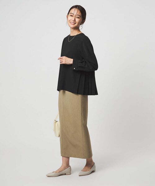 green label relaxing（グリーンレーベルリラクシング）の「［size SHORTあり］パウドレ プリーツ ブラウス ウォッシャブル ストレッチ（シャツ/ブラウス・レディース・ネイビー/ナチュラル/オフホワイト/ブラック・SHORT/FREE）」の16枚目の写真