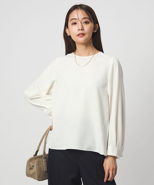 green label relaxing（グリーンレーベルリラクシング）の「［size SHORTあり］パウドレ プリーツ ブラウス ウォッシャブル ストレッチ（シャツ/ブラウス・レディース・ネイビー/ナチュラル/オフホワイト/ブラック・SHORT/FREE）」の17枚目の写真