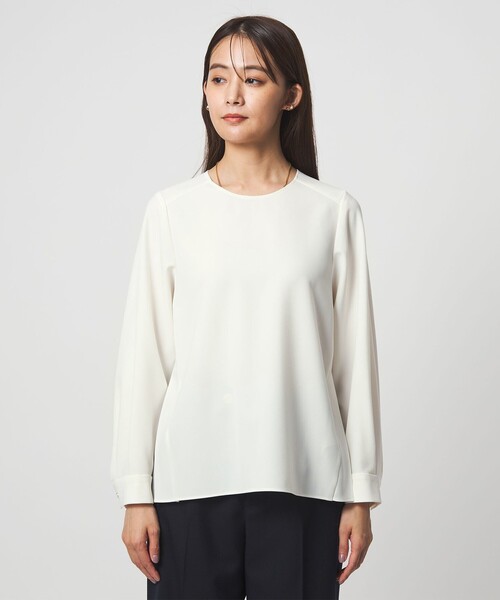 green label relaxing（グリーンレーベルリラクシング）の「［size SHORTあり］パウドレ プリーツ ブラウス ウォッシャブル ストレッチ（シャツ/ブラウス・レディース・ネイビー/ナチュラル/オフホワイト/ブラック・SHORT/FREE）」の21枚目の写真