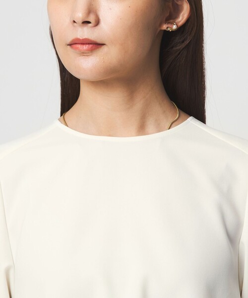 green label relaxing（グリーンレーベルリラクシング）の「［size SHORTあり］パウドレ プリーツ ブラウス ウォッシャブル ストレッチ（シャツ/ブラウス・レディース・ネイビー/ナチュラル/オフホワイト/ブラック・SHORT/FREE）」の12枚目の写真