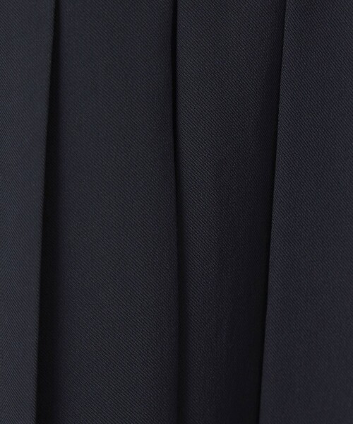 green label relaxing（グリーンレーベルリラクシング）の「［size SHORTあり］パウドレ プリーツ ブラウス ウォッシャブル ストレッチ（シャツ/ブラウス・レディース・ネイビー/ナチュラル/オフホワイト/ブラック・SHORT/FREE）」の8枚目の写真