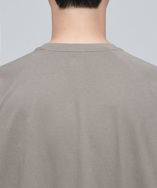 MUSINSA STANDARD（ムシンサスタンダード）の「エクストラオーバーサイズラグランTシャツ[ダスティベージュ]（Tシャツ/カットソー・メンズ・その他・X-LARGE/XX-LARGE/SMALL/MEDIUM/LARGE）」の5枚目の写真