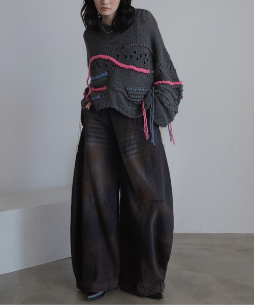 VACANCY（ヴァカンシー）の「ラップライク裾デザインワイドデニム（デニムパンツ・メンズ・ブラック/ブルー・MEDIUM/LARGE/X-LARGE）」の17枚目の写真