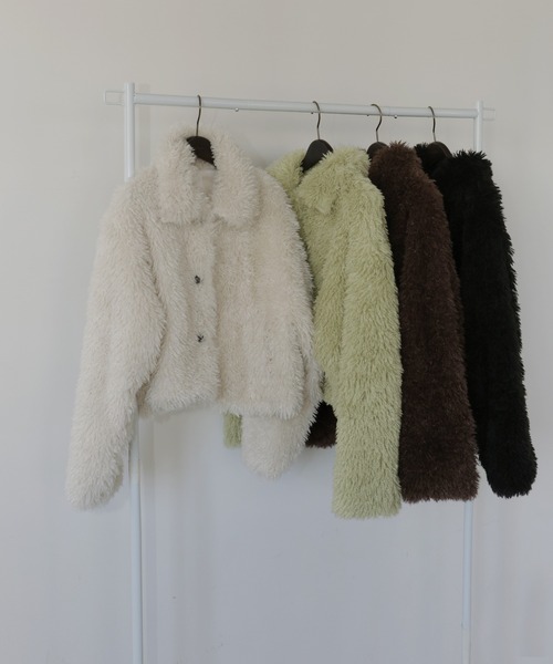 hellam（へラム）の「スタンドカラーフェイクファーブルゾン（その他アウター・レディース・ブラック/ブラウン/オリーブ/アイボリー・FREE）」の6枚目の写真