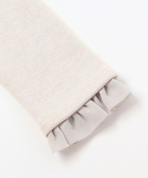 BeBe（ベベ）の「ラメニットフリルトップス+スカート セットアップ（セットアップ・キッズ・ベージュ・140cm/130cm/120cm）」の9枚目の写真