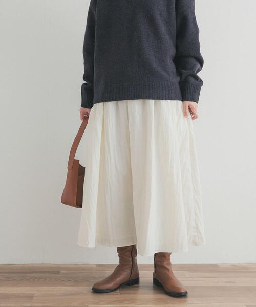 URBAN RESEARCH DOORS（アーバンリサーチドアーズ）の「サイドポケットギャザースカート（スカート・レディース・ネイビー/カーキ/オフホワイト・FREE）」の6枚目の写真