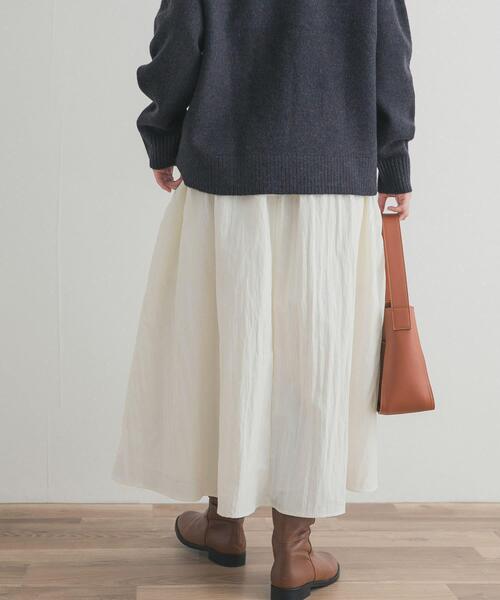 URBAN RESEARCH DOORS（アーバンリサーチドアーズ）の「サイドポケットギャザースカート（スカート・レディース・ネイビー/カーキ/オフホワイト・FREE）」の9枚目の写真