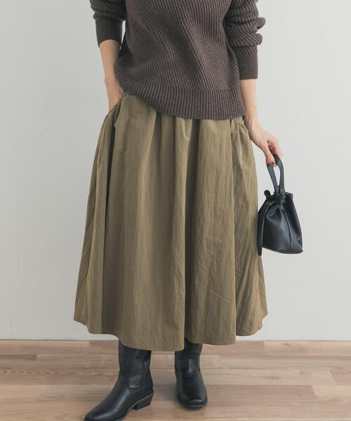 URBAN RESEARCH DOORS（アーバンリサーチドアーズ）の「サイドポケットギャザースカート（スカート・レディース・ネイビー/カーキ/オフホワイト・FREE）」の17枚目の写真