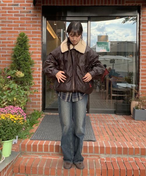 LADY VOLUME（レディーボリューム）の「SHEARING SIGNATURE VINTAGE COATING LEATHER PADDING_BROWN（ダウンジャケット/コート・レディース・その他・FREE）」の10枚目の写真
