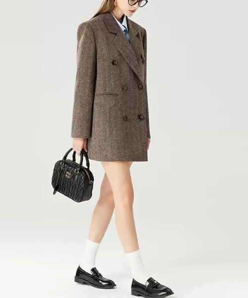 Vipoa（ヴィポア）の「Herringbone big wool Jacket（テーラードジャケット・レディース・ブラウン・FREE）」の14枚目の写真