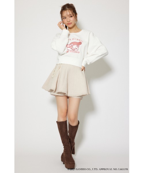 rienda(リエンダ)の「マイメロ&クロミコラボスウェットトップス トレーナー 秋服 冬服(スウェット・レディース・ホワイト/ブラック・FREE)」の3枚目の写真