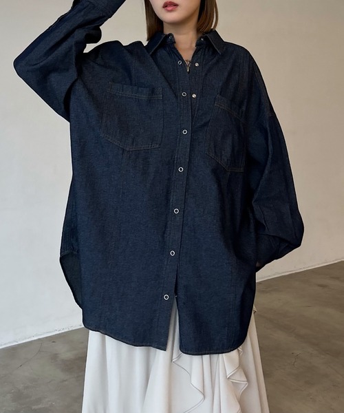 PAGEBOY（ページボーイ）の「ウエストベルトデニムシャツ（シャツ/ブラウス・レディース・ブラック/ブルー/インディゴブルー・FREE）」の14枚目の写真