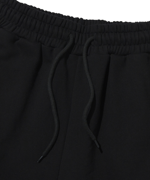 suade（スエード）の「WIDE SWEAT SHORTS [BLACK]（その他パンツ・レディース・その他・SMALL/MEDIUM/LARGE）」の5枚目の写真
