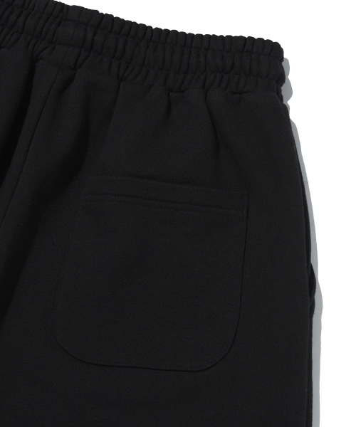 suade（スエード）の「WIDE SWEAT SHORTS [BLACK]（その他パンツ・レディース・その他・SMALL/MEDIUM/LARGE）」の8枚目の写真