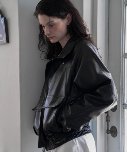 DEHEVE（デヘヴェ）の「Two-way Rivet Leather Jacket [Black]（その他アウター・レディース・ブラック・FREE）」の5枚目の写真