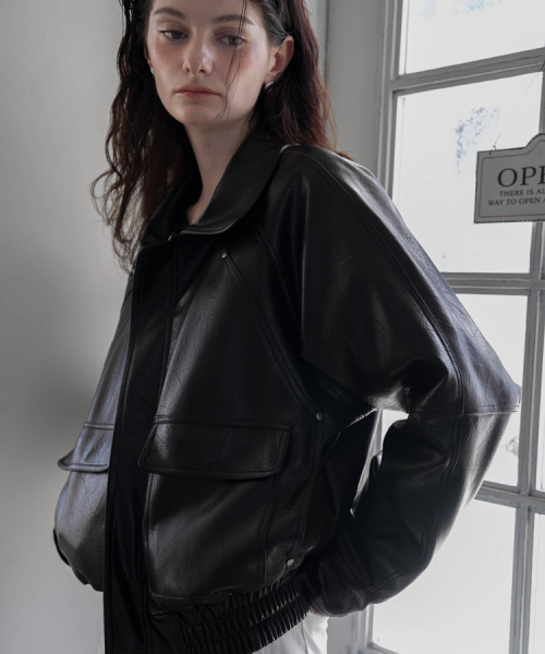 DEHEVE（デヘヴェ）の「Two-way Rivet Leather Jacket [Black]（その他アウター・レディース・ブラック・FREE）」の7枚目の写真