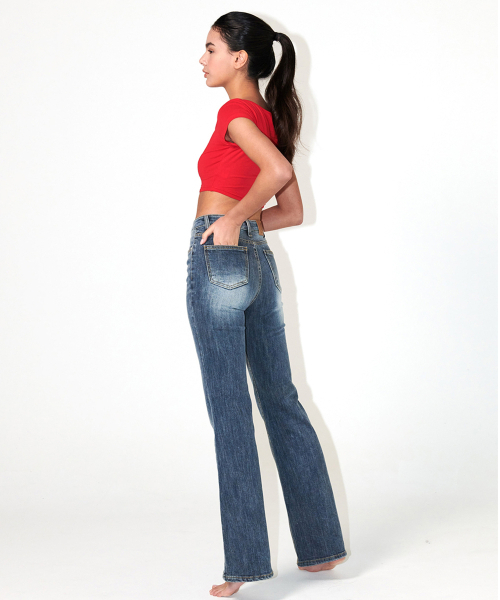 A.R.U(エイアールユー)の「WASHING BOOTS CUT JEANS(デニムパンツ・レディース・インディゴブルー・SMALL/MEDIUM/LARGE)」の2枚目の写真