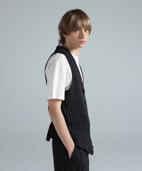 Y-3(ワイスリー)の「Y-3 SPORT UNIFORM PINSTRIPE TAILORED VEST(その他アウター・メンズ・ブラック・X-SMALL/SMALL/MEDIUM/LARGE/X-LARGE)」の2枚目の写真