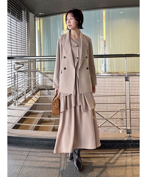 LAGUNAMOON(ラグナムーン)の「ティアードスカートドッキングベストワンピース(ワンピース・レディース・ベージュ/グレー/ブラック・MEDIUM/SMALL)」の19枚目の写真