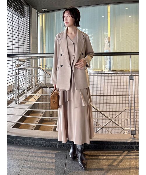 LAGUNAMOON(ラグナムーン)の「ティアードスカートドッキングベストワンピース(ワンピース・レディース・ベージュ/グレー/ブラック・MEDIUM/SMALL)」の20枚目の写真