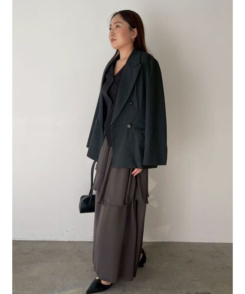 LAGUNAMOON(ラグナムーン)の「ティアードスカートドッキングベストワンピース【セットアップ対応】【夏服】【オフィスカジュアル】(ワンピース・レディース・ベージュ/グレー/ブラック/ピンク・MEDIUM/SMALL)」の22枚目の写真