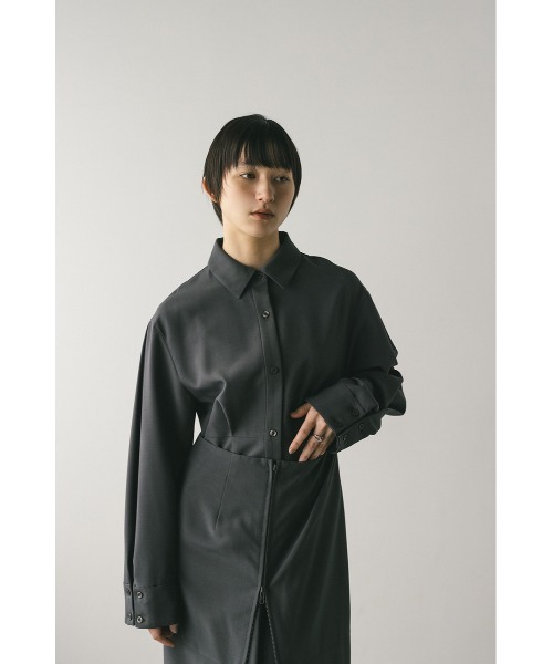 STYLEMIXER(スタイルミキサー)の「レイヤードシャツワンピース(シャツワンピース・レディース・ベージュ/グレー・SMALL/MEDIUM)」の13枚目の写真
