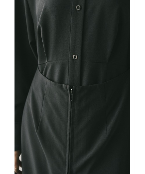 STYLEMIXER(スタイルミキサー)の「レイヤードシャツワンピース(シャツワンピース・レディース・ベージュ/グレー・SMALL/MEDIUM)」の17枚目の写真