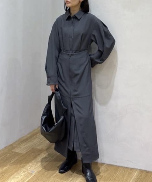 STYLEMIXER(スタイルミキサー)の「レイヤードシャツワンピース(シャツワンピース・レディース・ベージュ/グレー・SMALL/MEDIUM)」の4枚目の写真