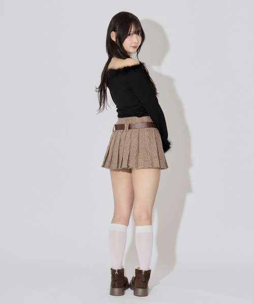 ALLuRing ChaRm(アリュリングチャーム)の「Houndstooth Check Pleated Mini Skirt / 千鳥格子チェックプリーツミニスカート ベルト付き(スカート・レディース・ホワイト×ブラック/ブラウン・S/M)」の15枚目の写真