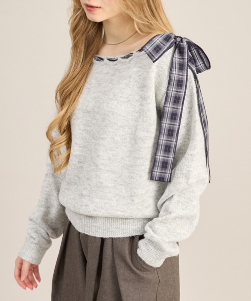 apres jour mignon（アプレジュールミニョン）の「2WAYリボンニットプルオーバー（ニット/セーター・レディース・ネイビー/グレー/ライトグレー・LARGE/フリー）」の4枚目の写真