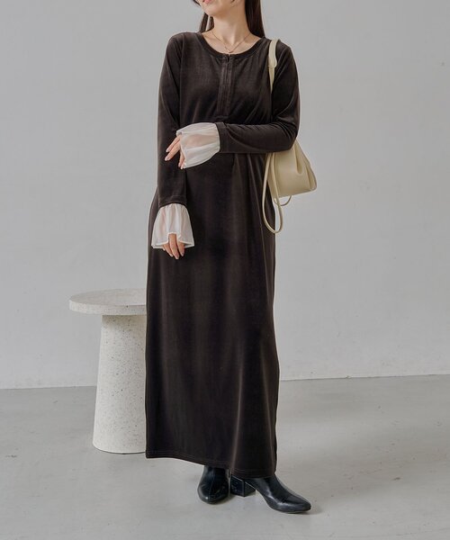 CAPRICIEUX LE'MAGE（カプリシューレマージュ）の「【低身長サイズあり】フレアスリーブベロアワンピース（ワンピース・レディース・ブラック/ベージュ/ブラウン・PS/FREE）」の19枚目の写真