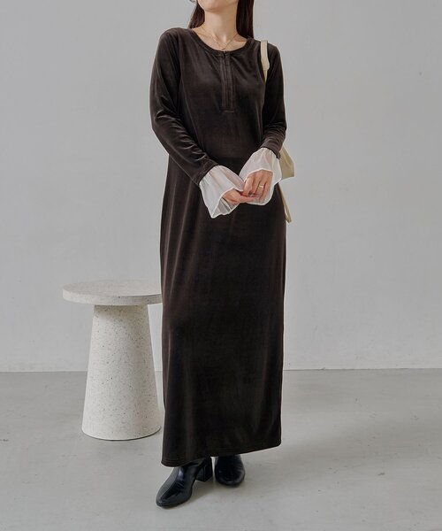 CAPRICIEUX LE'MAGE（カプリシューレマージュ）の「【低身長サイズあり】フレアスリーブベロアワンピース（ワンピース・レディース・ブラック/ベージュ/ブラウン・PS/FREE）」の13枚目の写真
