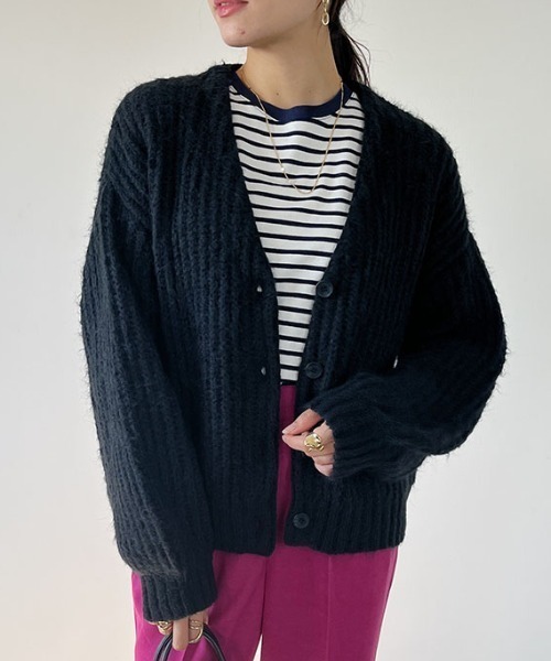 Mac-House(マックハウス)の「畦編みVネックパフスリーブカーディガン(カーディガン/ボレロ・レディース・ブラック/ホワイト/グリーン/イエロー・FREE)」の9枚目の写真