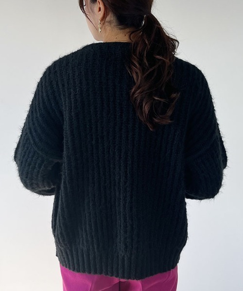 Mac-House(マックハウス)の「畦編みVネックパフスリーブカーディガン(カーディガン/ボレロ・レディース・ブラック/ホワイト/グリーン/イエロー・FREE)」の11枚目の写真