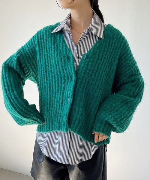 Mac-House(マックハウス)の「畦編みVネックパフスリーブカーディガン(カーディガン/ボレロ・レディース・ブラック/ホワイト/グリーン/イエロー・FREE)」の13枚目の写真