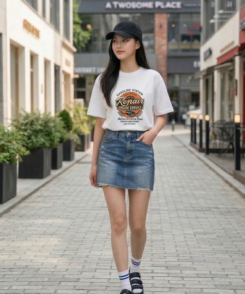 September SEOUL（セプテンバーソウル）の「レトロアメリカンイラストグラフィックTシャツ（Tシャツ/カットソー・レディース・ホワイト/カーキ・FREE）」の3枚目の写真