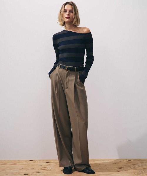 AKTE（アクテ）の「ワンショルダーニットプルオーバー（ニット/セーター・レディース・ネイビー系/ブラック・FREE）」の3枚目の写真