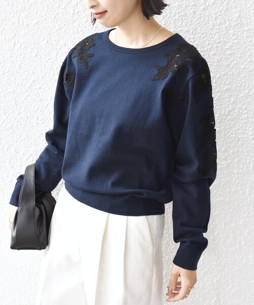 SHIPS（シップス）の「【WEB限定】〈手洗い可能〉ショルダー レース コンビ ニット プルオーバー（ニット/セーター・レディース・オフホワイト/ライトブルー/ネイビー・ONE SIZE）」の15枚目の写真