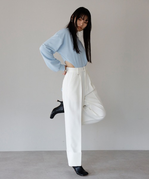 ENC（エンク）の「side line roll up pants with key ring / キーリング付きサイドラインロールアップパンツ（その他パンツ・レディース・ブラック/オフホワイト/カーキ系・FREE）」の21枚目の写真