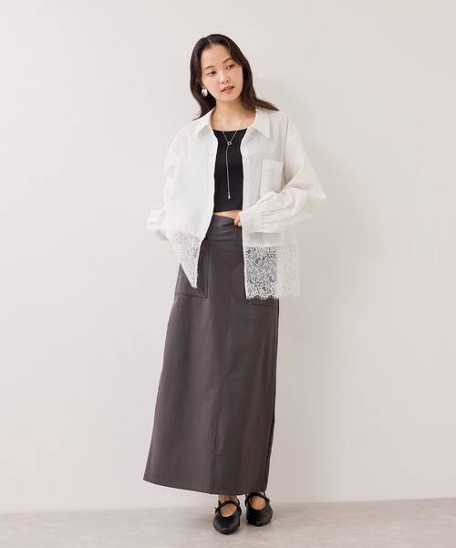 VIS（ビス）の「裾レースドッキングシャツ（シャツ/ブラウス・レディース・オフホワイト/ブラック・FREE）」の3枚目の写真